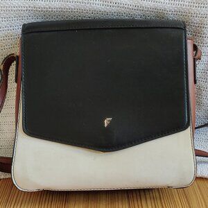Square leather purse
